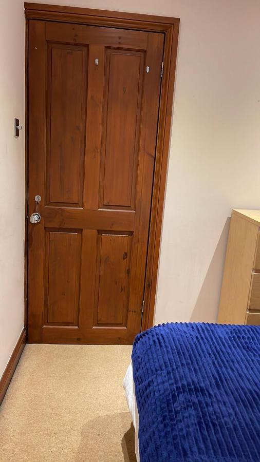ホテル Shared House On Southmead ブリストル エクステリア 写真